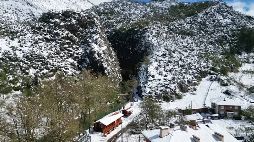 Aşk Acısını Unutmak İsteyenler Buraya Koşuyor: Efsanesiyle Şaşırtıyor, Gören Hayran Kalıyor