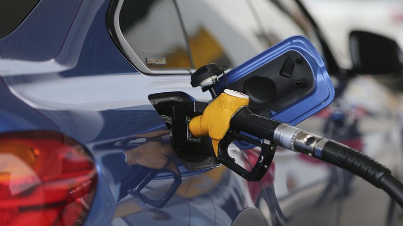 Benzine Zam Yolda: Pompaya Yansıyacak! İşte Güncel Akaryakıt Fiyatları