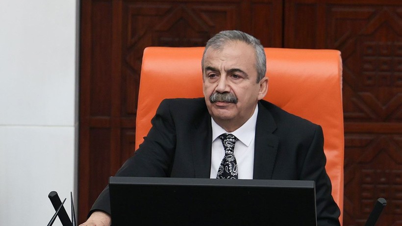Sırrı Süreyya Önder’in Ameliyat Sürecinin Detayları Ortaya Çıktı! Kardiyoloji Uzmanı 'Her An Patlayabilir' Diyerek Uyarmış