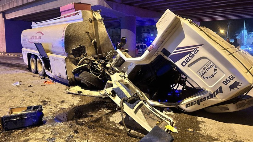 Freni Bozulan Arazöz Dehşet Saçtı! 1 Ölü, 1 Yaralı