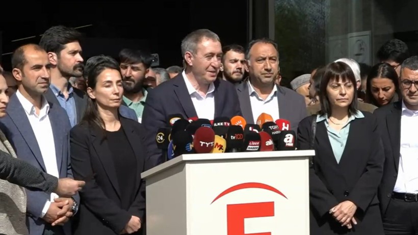 DEM Parti'den Sırrı Süreyya Önder İçin Yeni Açıklama: Direniyor