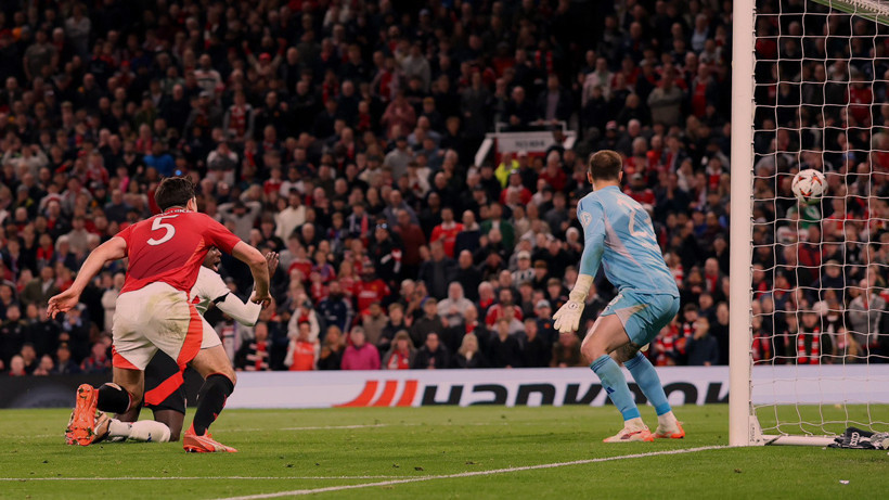 Dünya Futbol Tarihine Geçecek Maç, Manchester United'tan Efsanevi Geri Dönüş: Uzatmalarda 5 Gol