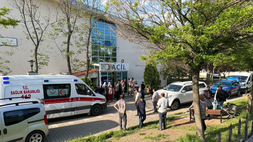 Diyarbakır’da Komşular Birbirine Girdi, 2’si Ağır 6 Yaralı