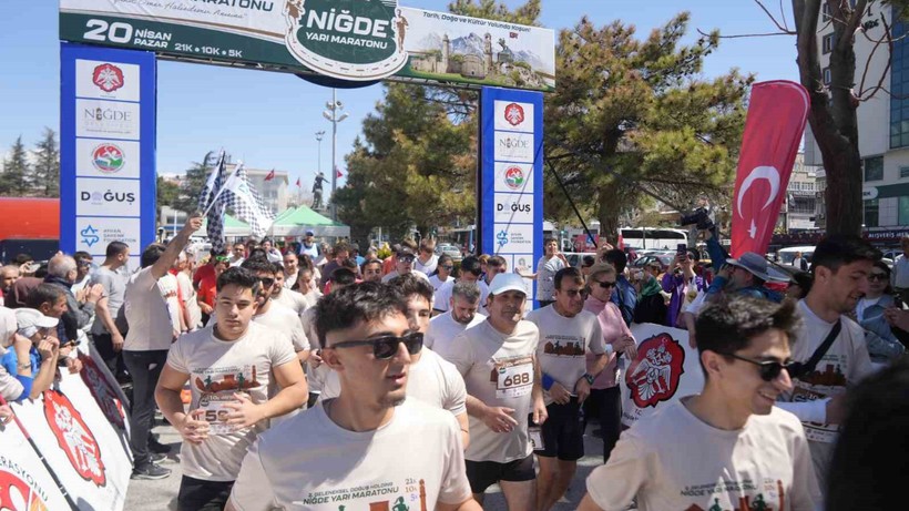 Şehit Ömer Halisdemir Anısına Düzenlenen Maraton Son Erdi