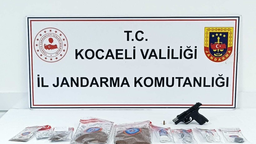 Kocaeli'de 1 Kilo Uyuşturucu Ele Geçirildi