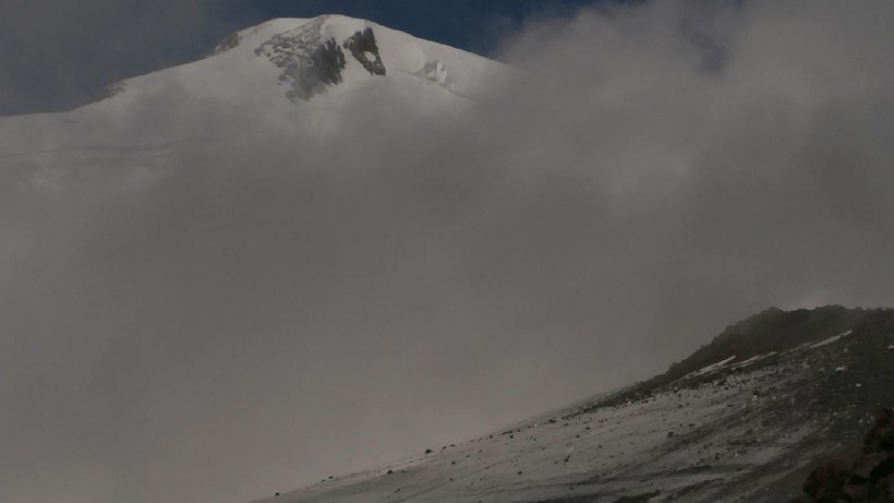 Elbruz Dağları'na Tırmanan 2 Türk Hayatını Kaybetti