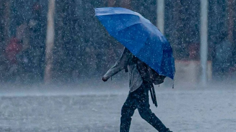 Meteoroloji Uyardı: Sağanak Yağış, Kuvvetli Rüzgar ve Toz Taşınımı Bekleniyor