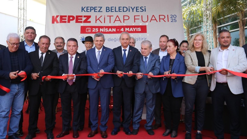 Antalya'da Renkli Başlangıç, 6. Kepez Kitap Fuarı Kapılarını Açtı