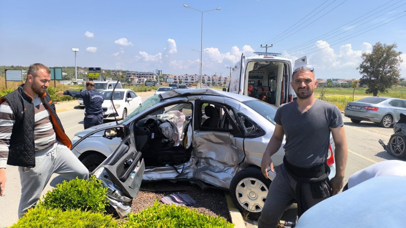 Balıkesir’de İki Araç Kazaya Karıştı, Bir Yaralı