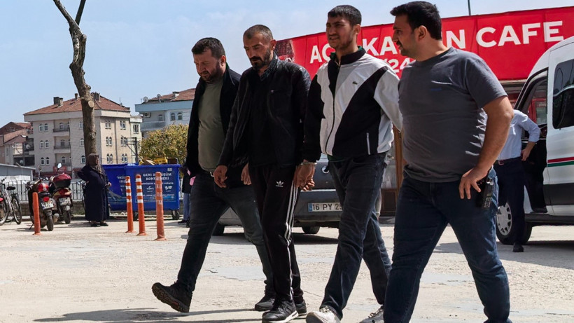 Hırsızlık ve Cinayetten Aranıyorlardı! Bursa'da Yakalandılar