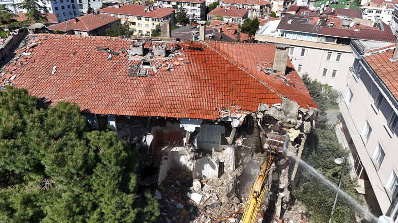 Büyükçekmece’de Kentsel Dönüşüm: 4 Günde 115 Riskli Konut Yıkıldı