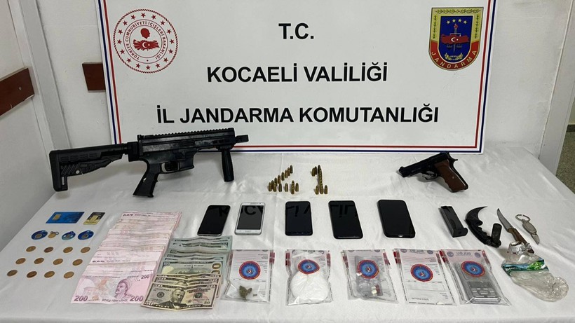 Kocaeli'de Jandarmadan Uyuşturucu Operasyonu