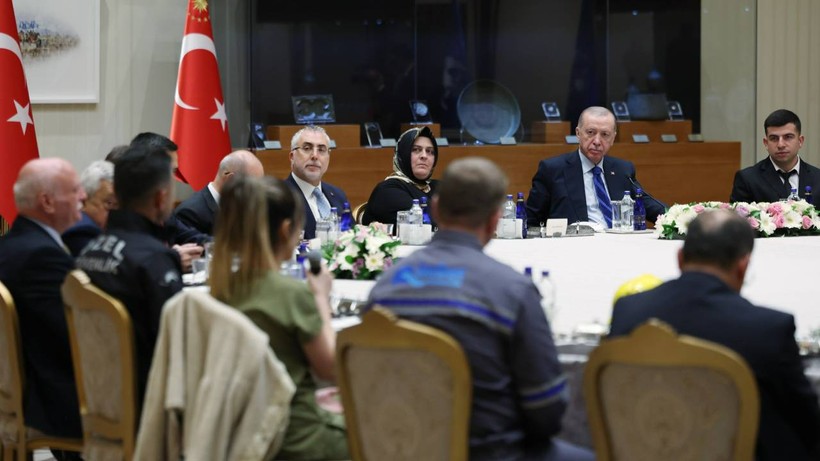 Cumhurbaşkanı Erdoğan'dan '1 Mayıs' Mesajı
