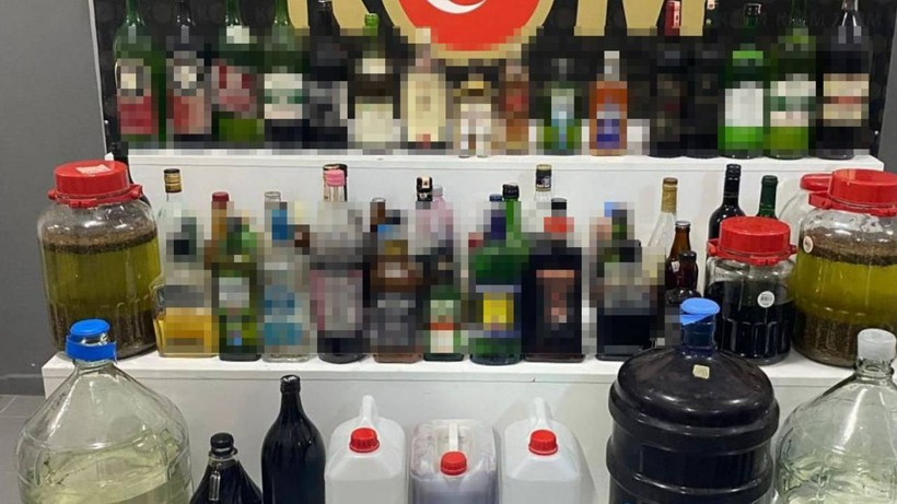 Piyasaya Süreceklerdi! 125 Litre Sahte İçki Ele Geçirildi