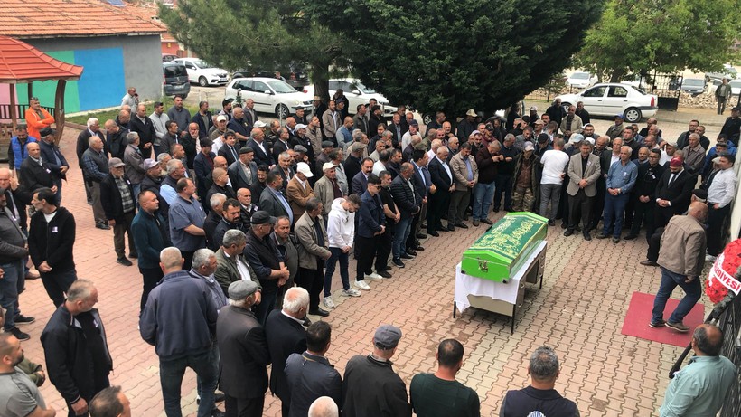 Kırşehir Akpınar’da Göçükte Ölen İşçi Son Yolculuğuna Uğurlandı