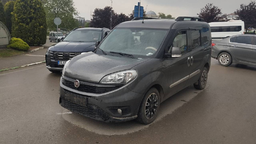 Samsun’da Kavşakta Kaza: Hafif Ticari Araç Motosiklete Çarptı