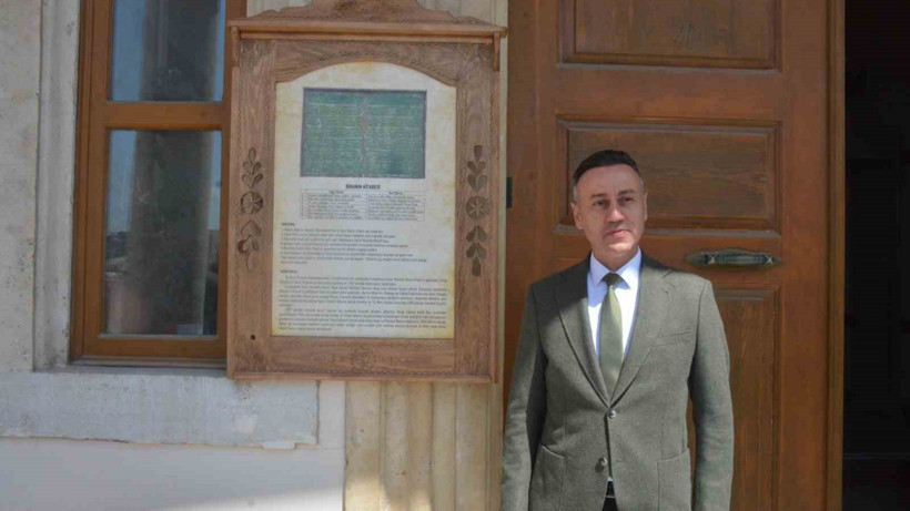 Sinop Adliyesi’nin Tarihi Kitabesi Bina Girişine Asıldı