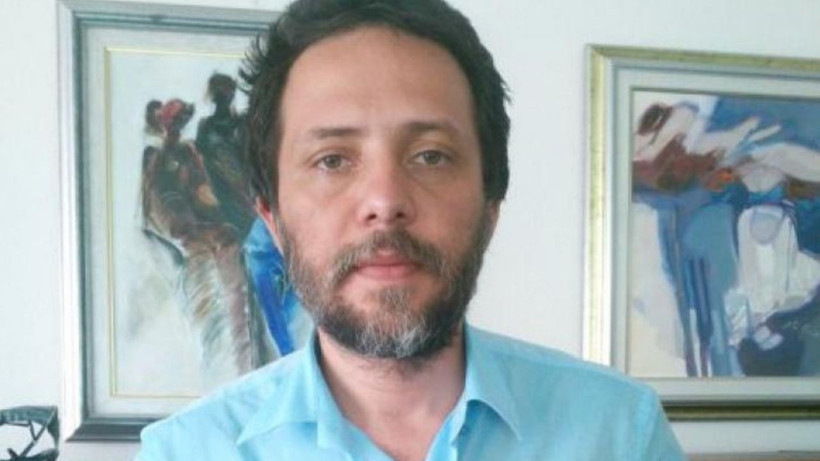 Akademisyen Cenk Yiğiter'e Evinin Önünde Silahlı Saldırı