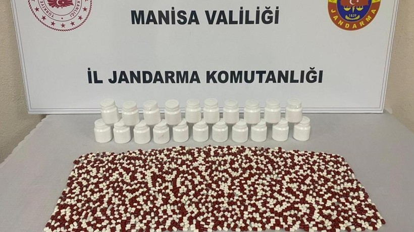 Manisa'da Uyuşturucu Operasyonu! Tam 2 Bin 458 Tane...