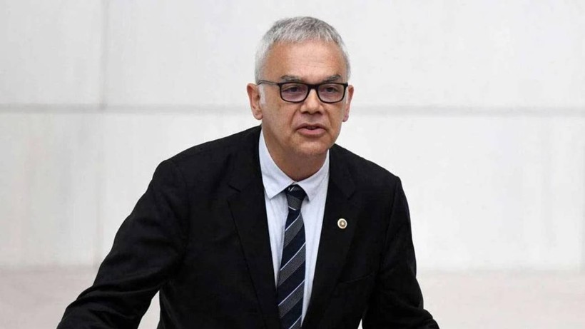 CHP'li Pala, 'Tütün Salgını Kontrolden Çıktı' Diyerek Uyardı