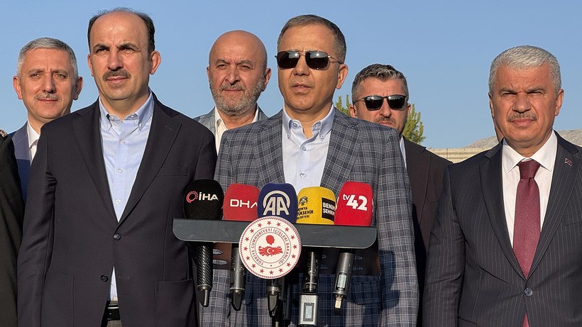 Bakan Yerlikaya'dan Bayram Sabahı Vatandaşlara ‘Trafik Kuralları’ Uyarısı
