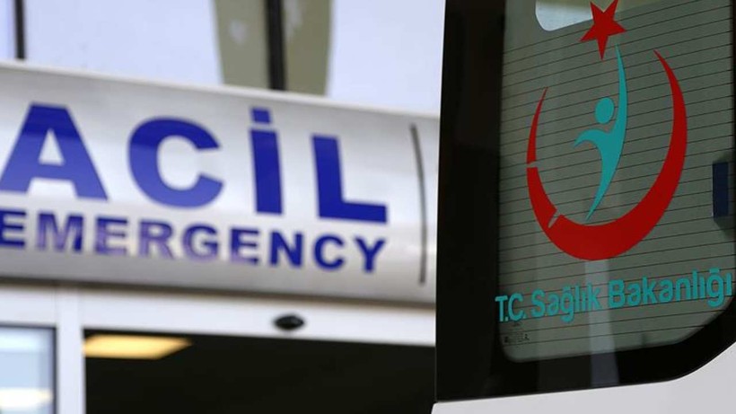 Bıçağın Üzerine Düşen Çocuk Ağır Yaralandı