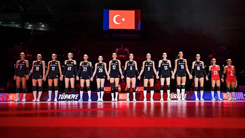Filenin Sultanları'ndan Milletler Ligi'nde 2'de 2! Taylan'ı Set Vermeden Devirdi