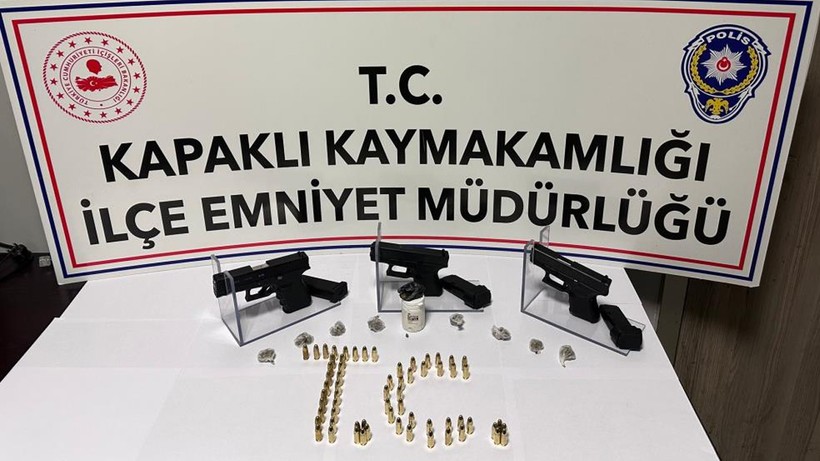 Tekirdağ'da Operasyon: Ruhsatsız Tabanca Ele Geçirildi