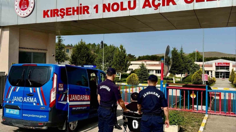 57 Suç Kaydı Olan Firariyi Jandarma Yakaladı