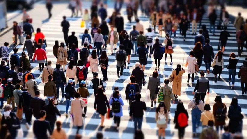 Mutluluğun En Dibe Vurduğu Yaş Belli Oldu: Bilimsel Araştırma Şoke Etti