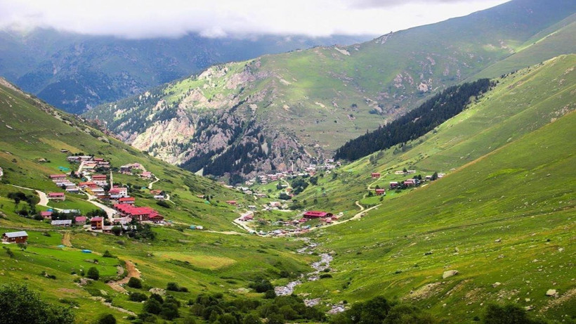 Yaylada Doğa Yürüyüşüne Çıkmışlardı... Trabzon'da 75 Kişilik Grup Kayboldu!
