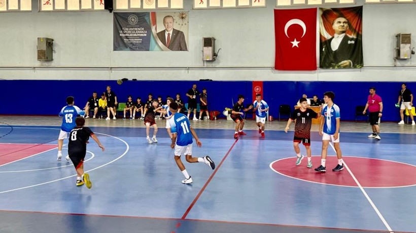 Minikler Hentbol Türkiye Şampiyonası Başladı