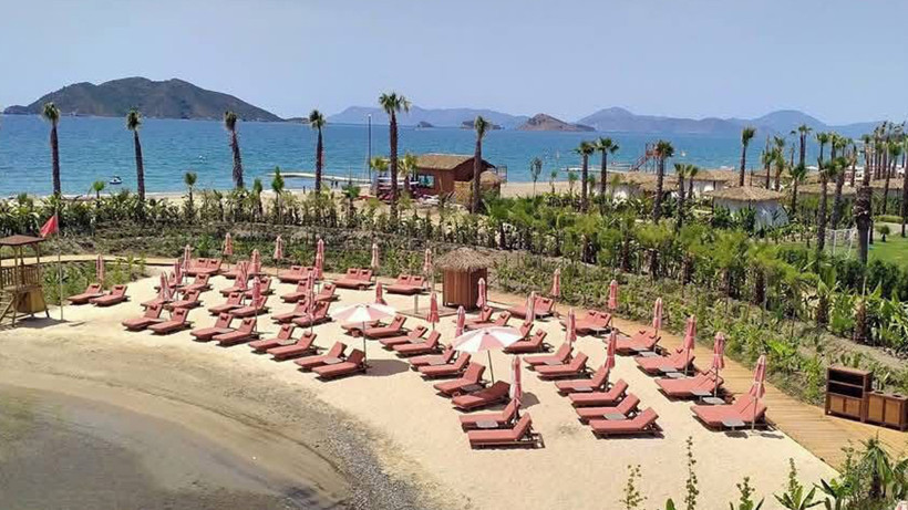 Denize Sıfır Skandal! Fethiye Karataş Plajı’nda Kaçak İnşaat: Otele 3,3 Milyon TL Ceza