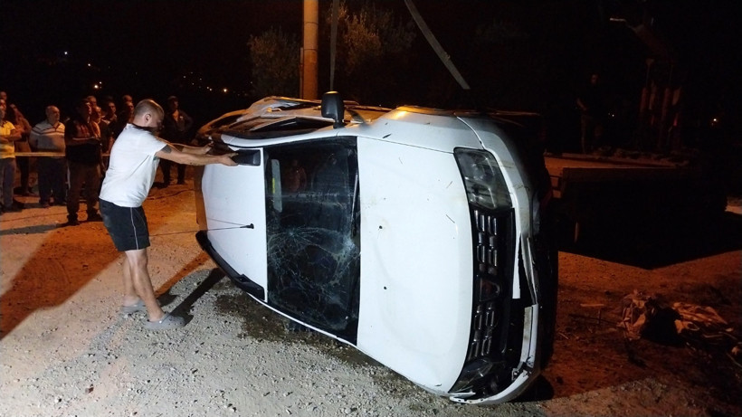 Antalya’da Feci Kaza: Cip Sulama Kanalına Uçtu, 2 Kişi Hayatını Kaybetti