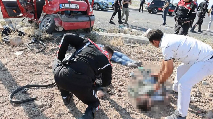 Sınav Yolunda Feci Kaza! 1 Ölü, 10 Yaralı