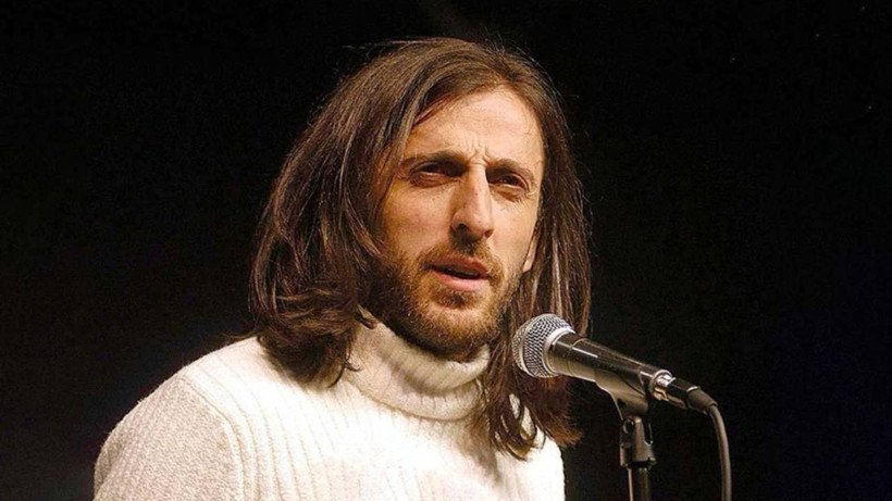 Kazım Koyuncu Kalplerde Yaşıyor: 'Şair Ceketli Çocuk' Ölümünün 20. Yılında Anıldı