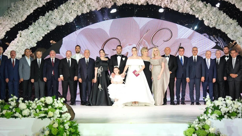 Yılın Düğünü İçin Her Şey Mübah! 'Seçkin' Davetliler İçin Radarlar Kapatıldı
