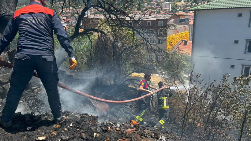 Yozgat’ta Metruk Binalarda Yangın