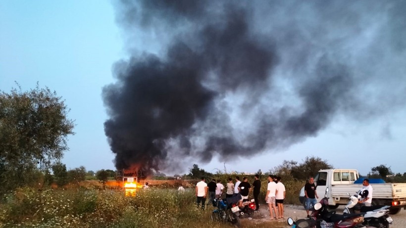 Antalya'da Tekne Yangını: Alev Topuna Döndü