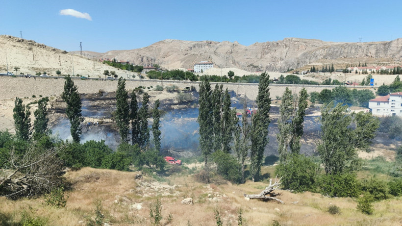 Malatya Darende’de Ot Yangını