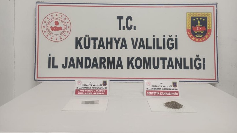 Trafikte Uyuşturucu Operasyonu
