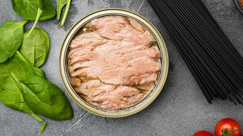 Günde Üç Öğün Ton Balığı Yedi, Başına Gelmeyen Kalmadı