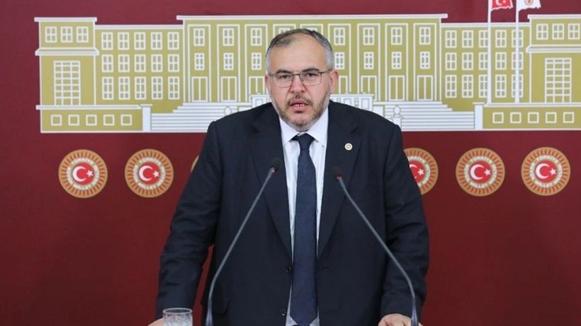 Saadet Partisi'den 'Meslek Kanunu Teklifi': Özlük Hakları İçin Harekete Geçti