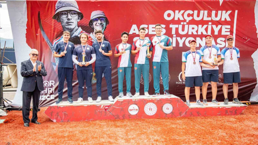 Kayserili Okçulardan Büyük Başarı! Hedefi Tam 12'den Vurdular