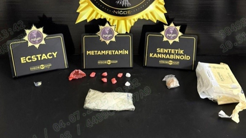Niğde'de Zehir Tacirlerine Operasyon: 2 Kişi Tutuklandı