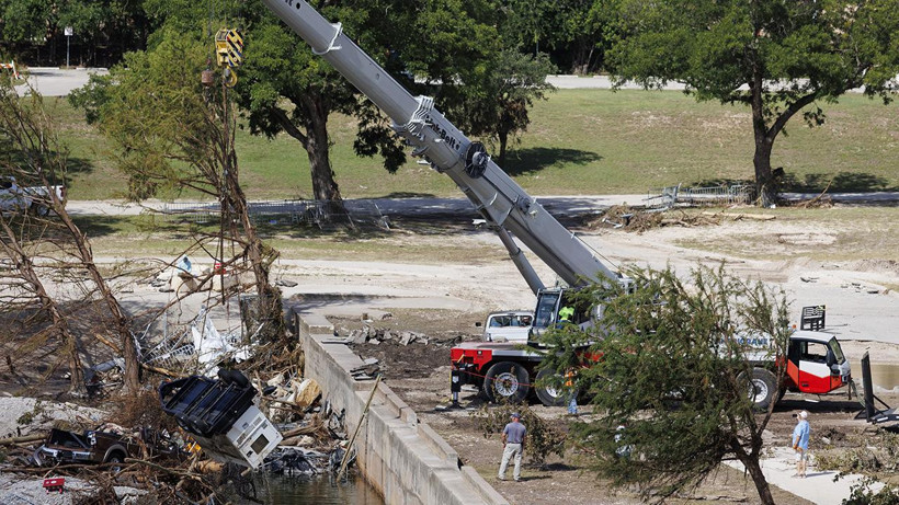 ABD'de Sel Felaketi! Ölü Sayısı 120 Oldu