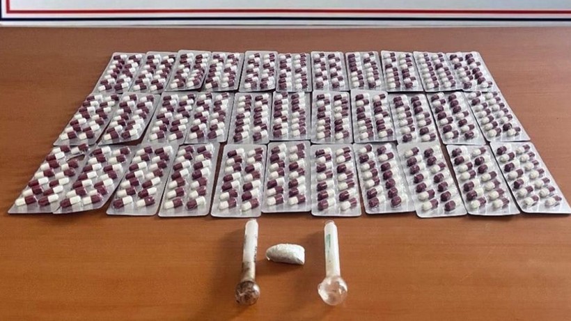 Kırıkkale'de Uyuşturucu Operasyonu! Yüzlerce Hap Bulundu
