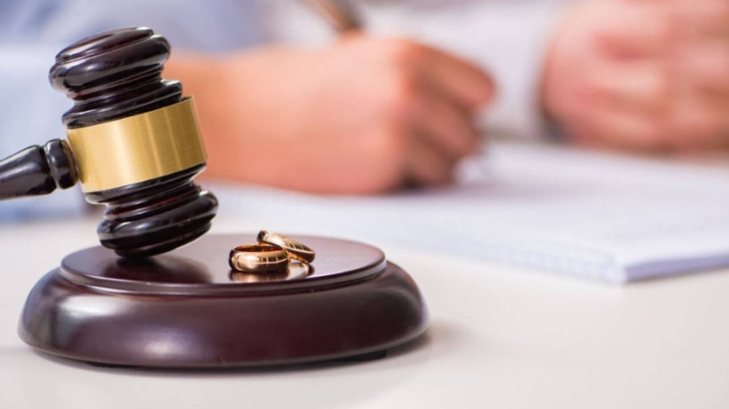 Mahkeme 'Anayasaya Aykırı' Dedi: Süresiz Nafaka AYM Gündeminde! Çıkacak Karar Emsal Olacak