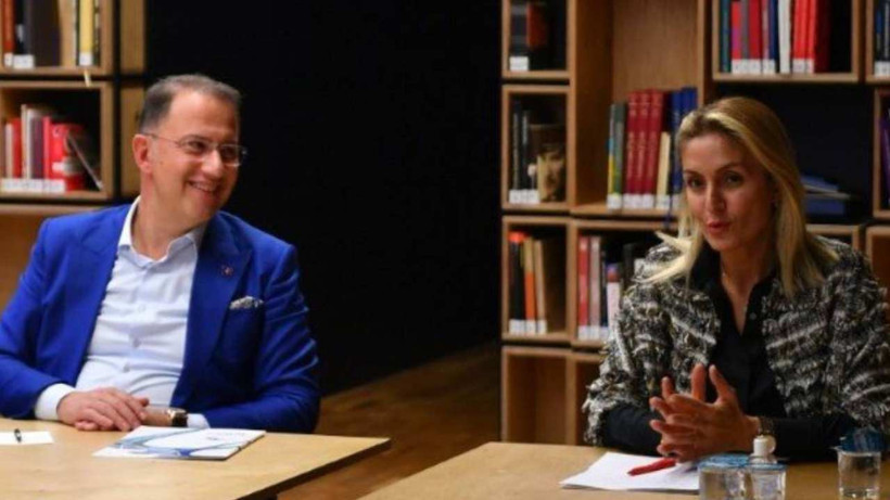 Lenf Kanseri Tehlikesi Bulunan Murat Çalık İçin Eşi Zehra Çalık'tan Çağrı