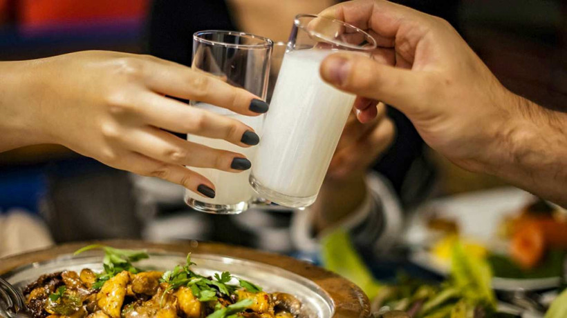 Tekelciler Zam Haberini Duyurdu, Rakı Fiyatları Uçtu